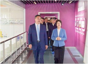 江蘇省政協(xié)主席張義珍一行就助力民營(yíng)經(jīng)濟(jì)健康發(fā)展、高質(zhì)量發(fā)展來(lái)吳變進(jìn)行深度走訪(fǎng)調(diào)研